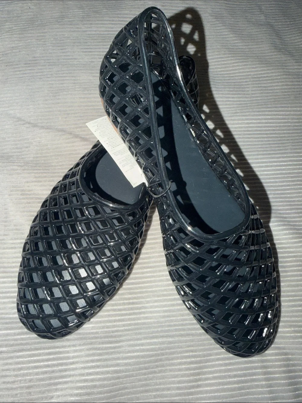 GAP Black Jelly Flats - Breathable Lattice Slip-On, size 9 NWT